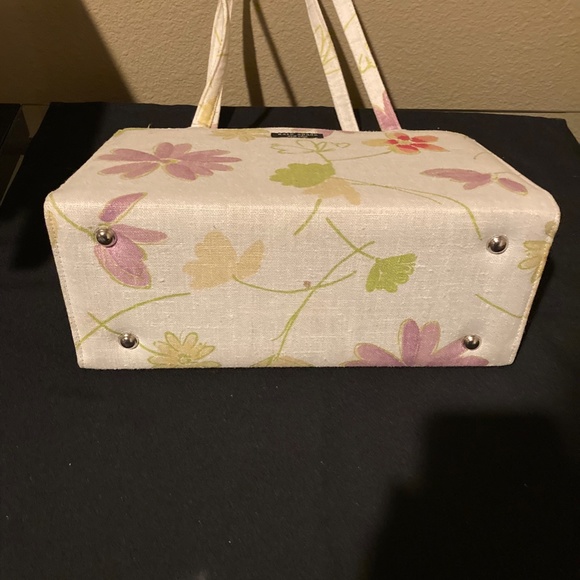 KATE SPADE PRINTED FLOWER THEMED PURSE Perfect for Spring - Picture 4 of 8